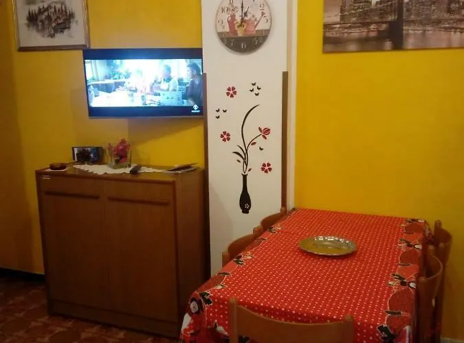 Andeli アパート アルゲーロ